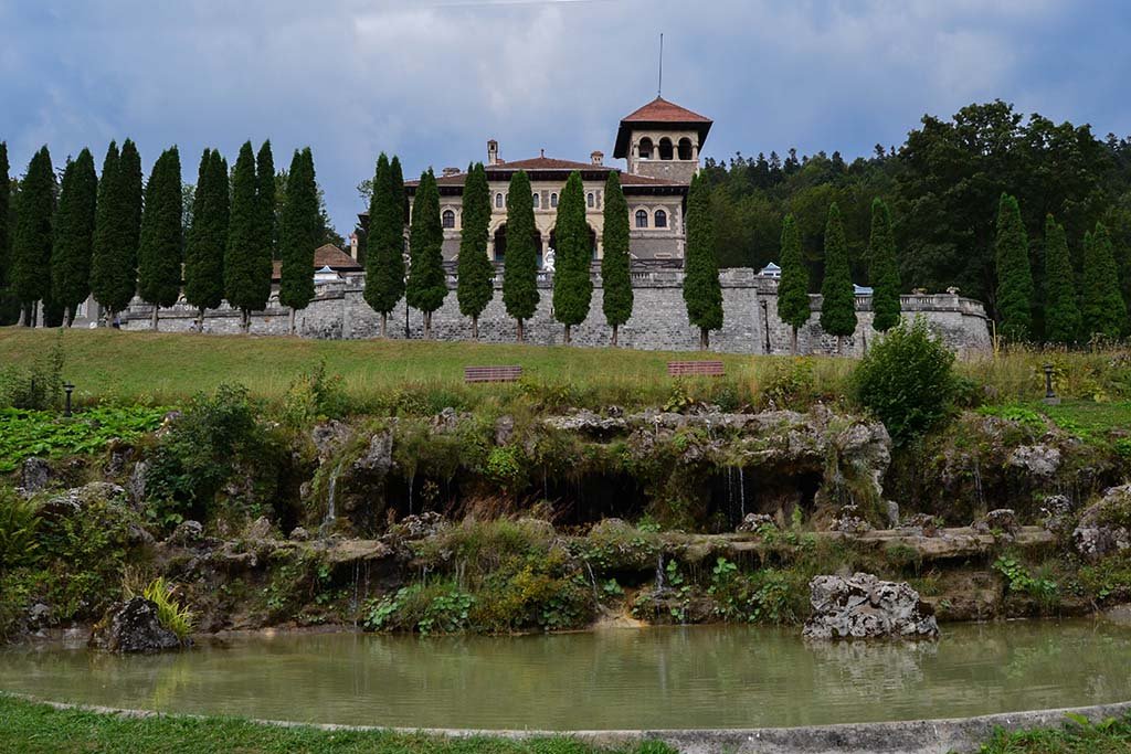 Castelul Cantacuzino din Busteni